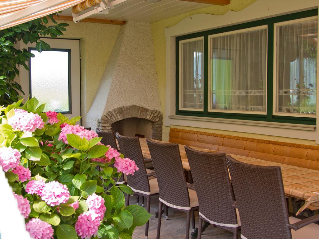 Hotel Haus Am Wald Strobl Esterno foto
