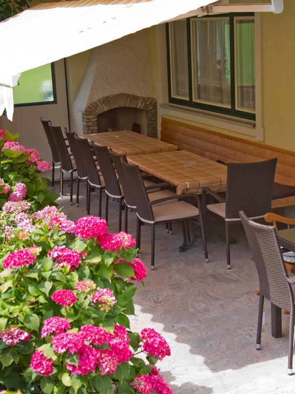 Hotel Haus Am Wald Strobl Esterno foto